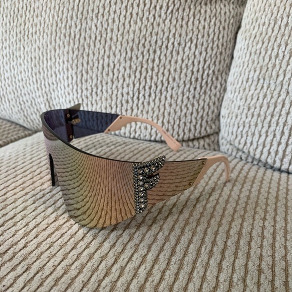 SOLD Fendi ff 0382/s - Picture 2 of 5